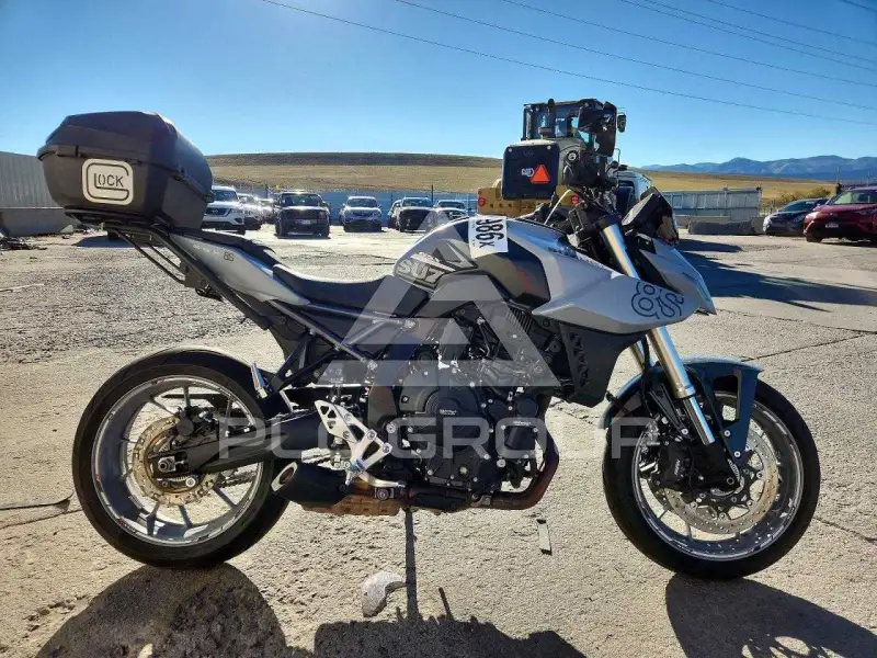 2024 Suzuki  photo