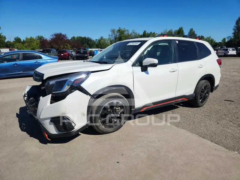 2024 Subaru Forester photo