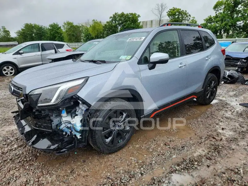 2024 Subaru Forester фото