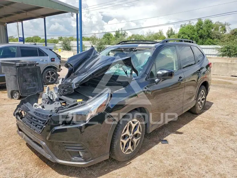 2024 Subaru Forester photo