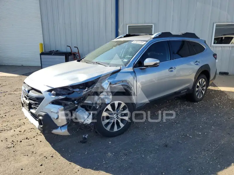 2024 Subaru Outback photo