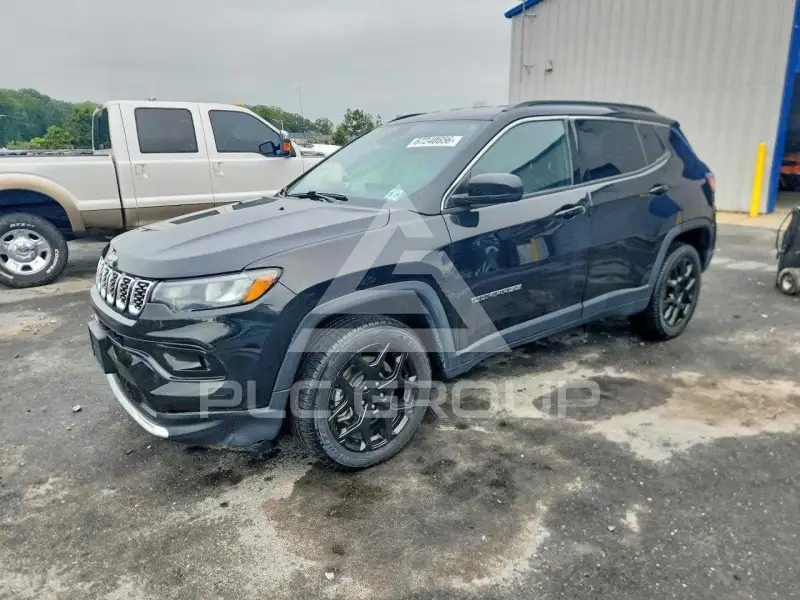 2024 Jeep COMPASS фото
