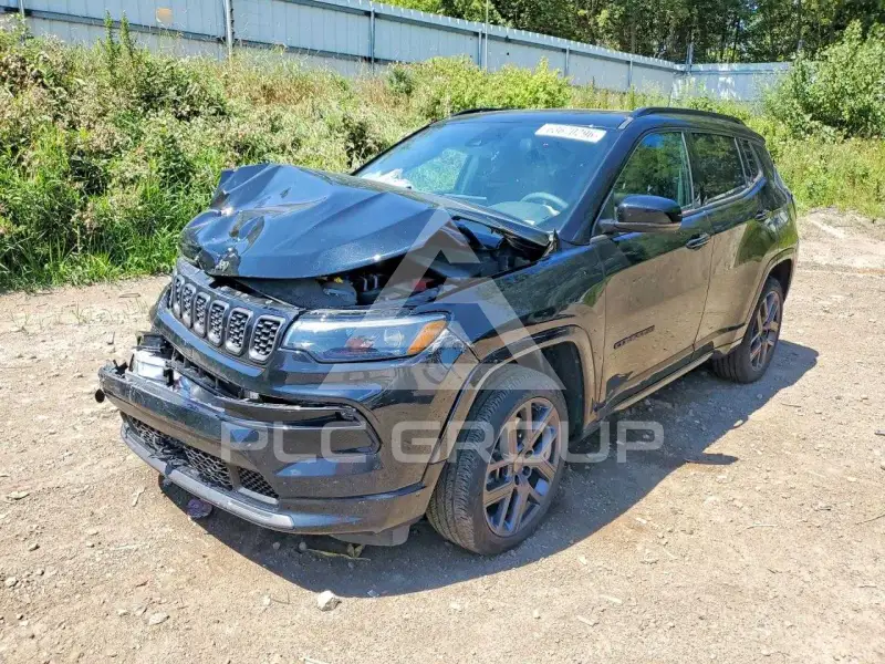 2024 Jeep COMPASS фото