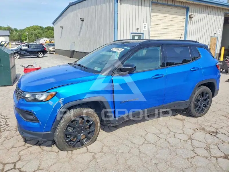 2024 Jeep COMPASS photo