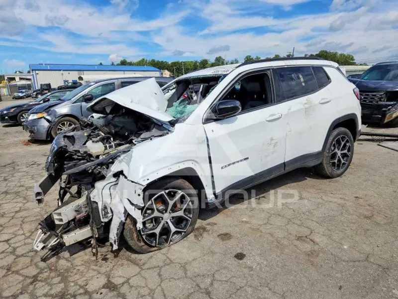 2024 Jeep COMPASS фото