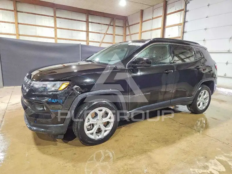 2024 Jeep COMPASS photo