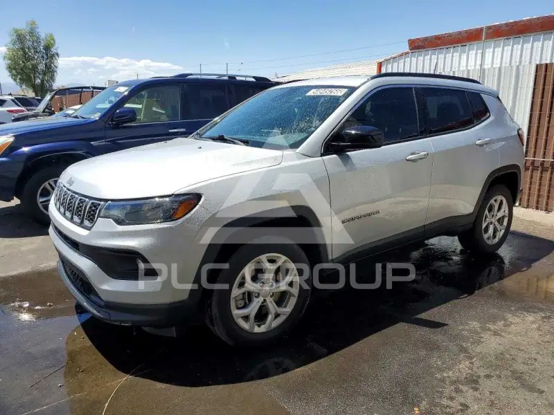 2024 Jeep COMPASS фото