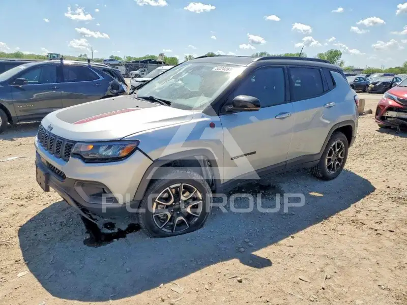 2024 Jeep COMPASS фото