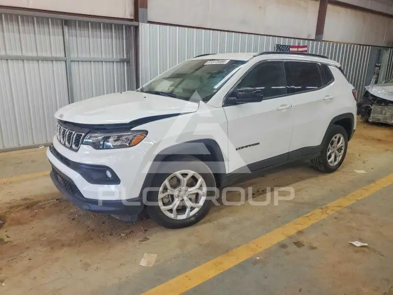 2024 Jeep COMPASS photo