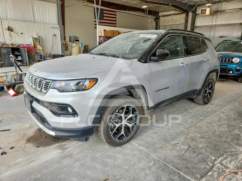 2024 Jeep COMPASS photo