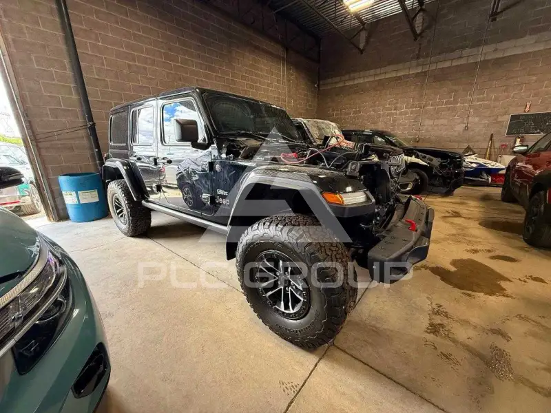 2024 Jeep WRANGLER фото