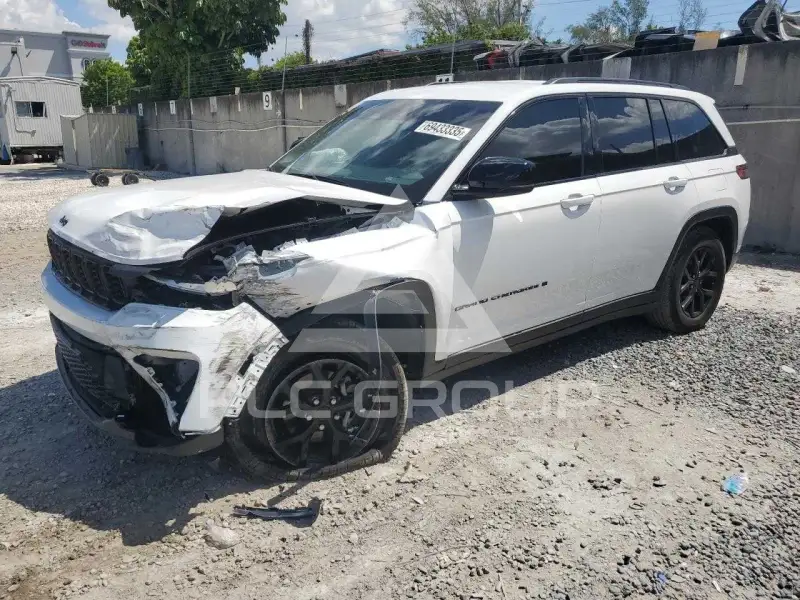 2024 Jeep CHEROKEE фото