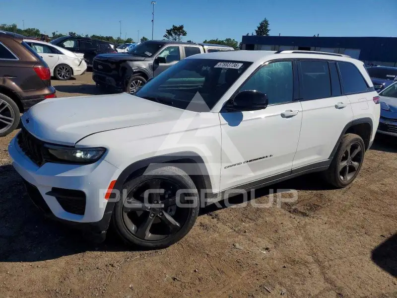 2024 Jeep CHEROKEE фото