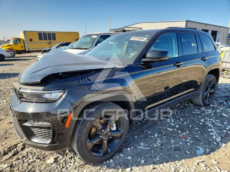 2024 Jeep Grand Cherokee photo