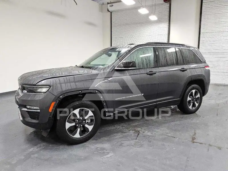 2024 Jeep CHEROKEE фото