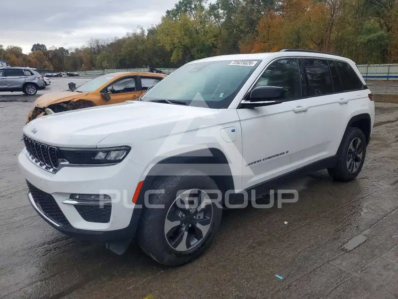 2024 Jeep CHEROKEE фото