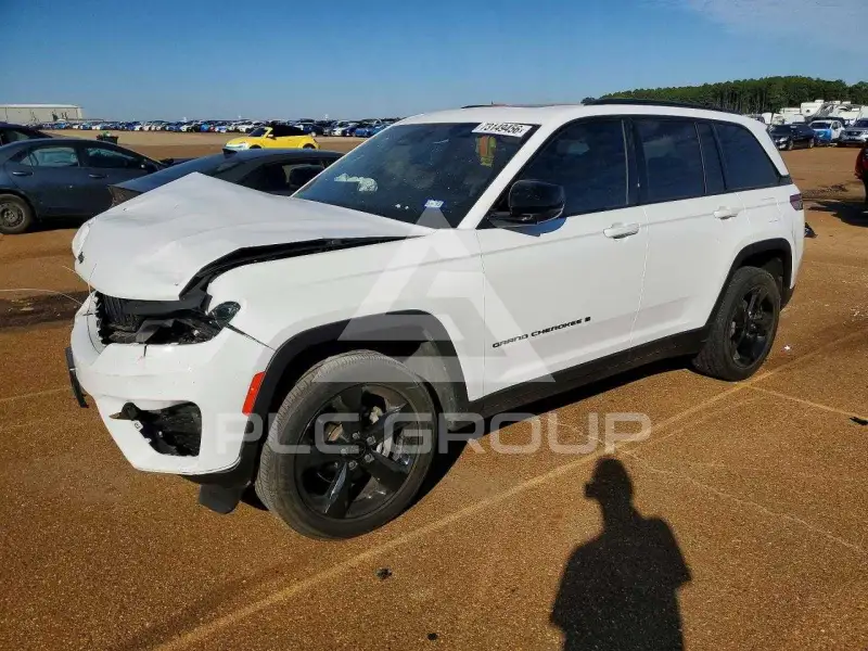 2024 Jeep CHEROKEE фото
