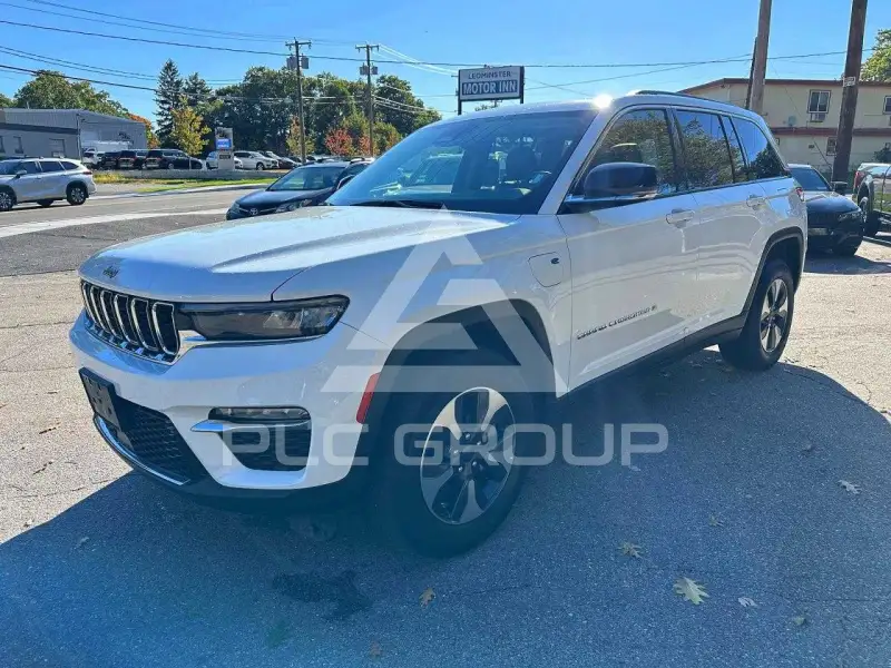 2024 Jeep CHEROKEE фото