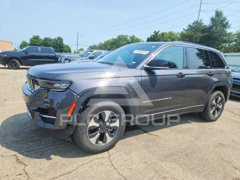 2024 Jeep CHEROKEE фото