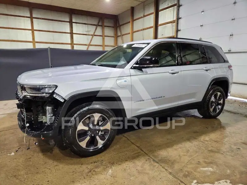 2024 Jeep CHEROKEE фото