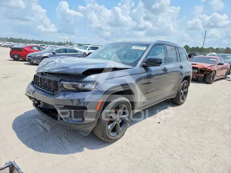 2024 Jeep CHEROKEE photo