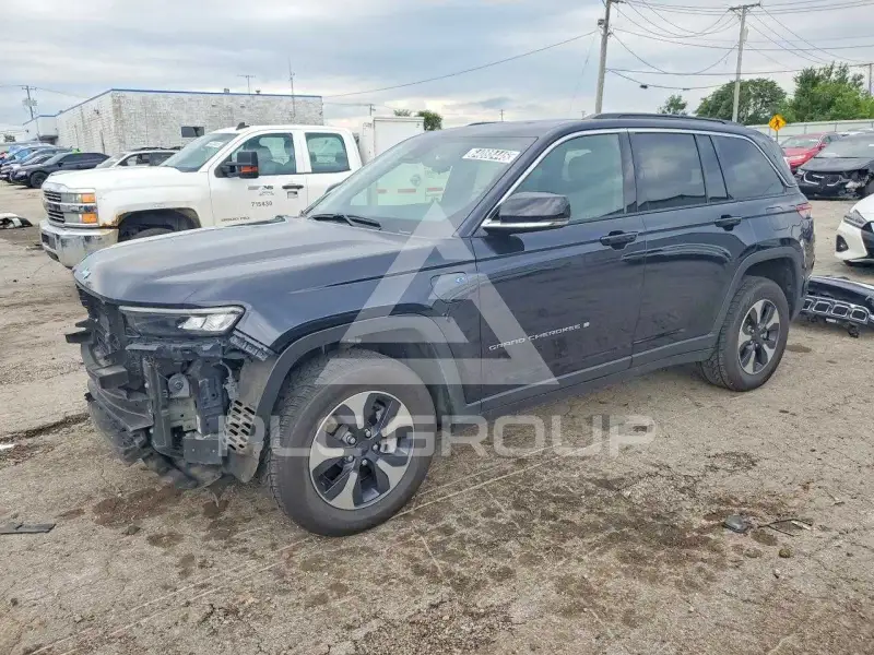 2024 Jeep CHEROKEE фото