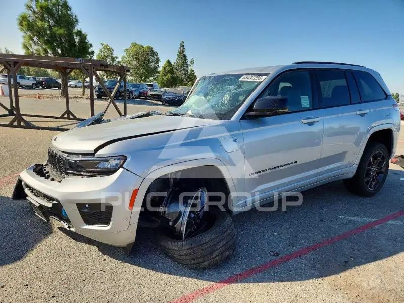 2024 Jeep Grand Cherokee photo