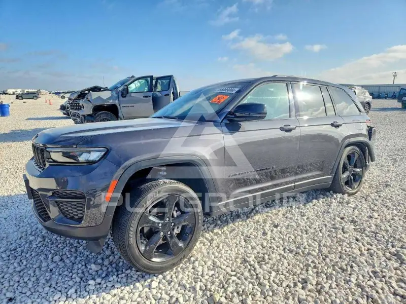 2024 Jeep CHEROKEE photo