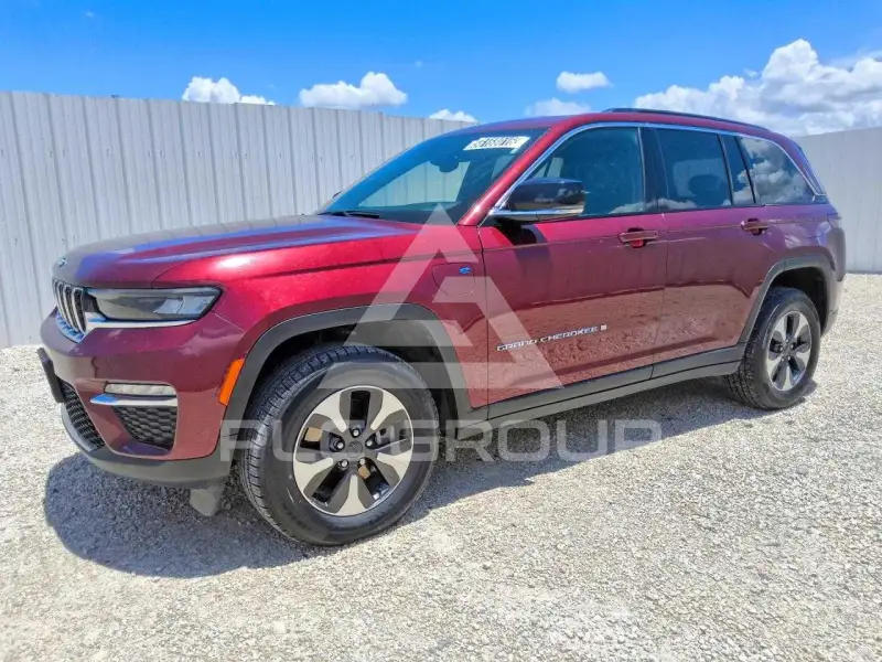 2024 Jeep CHEROKEE фото
