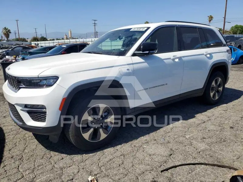 2024 Jeep CHEROKEE фото