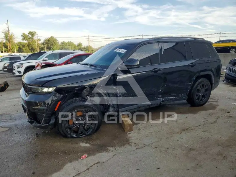 2024 Jeep CHEROKEE photo