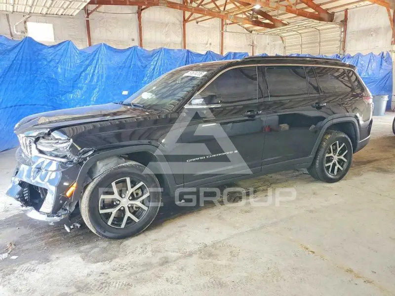 2024 Jeep CHEROKEE photo