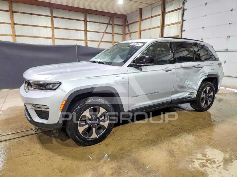 2024 Jeep CHEROKEE фото