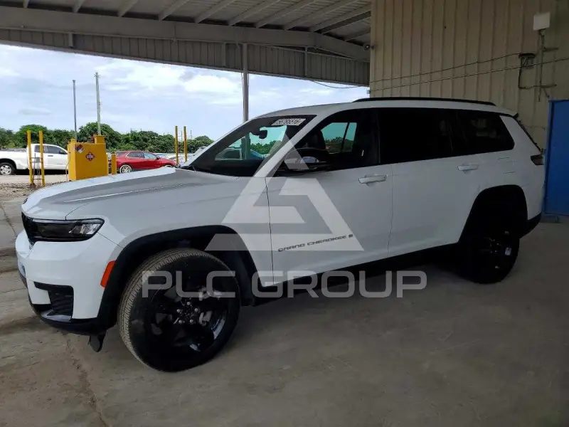 2024 Jeep CHEROKEE photo