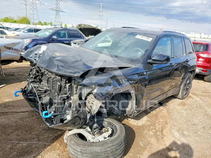 2024 Jeep CHEROKEE фото