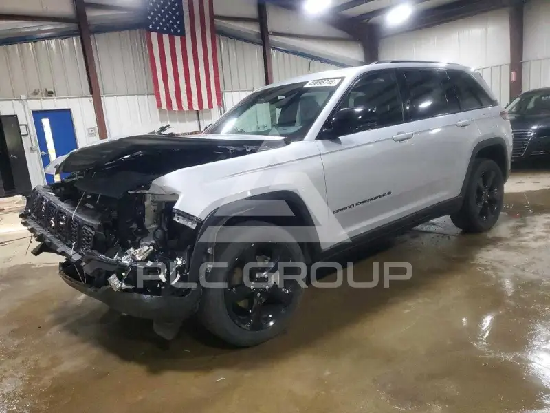 2024 Jeep CHEROKEE фото