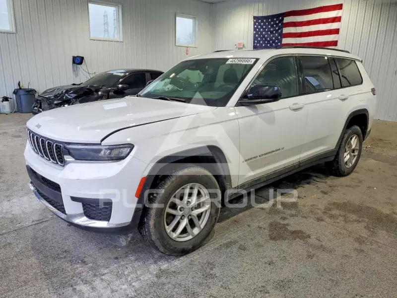 2024 Jeep CHEROKEE photo