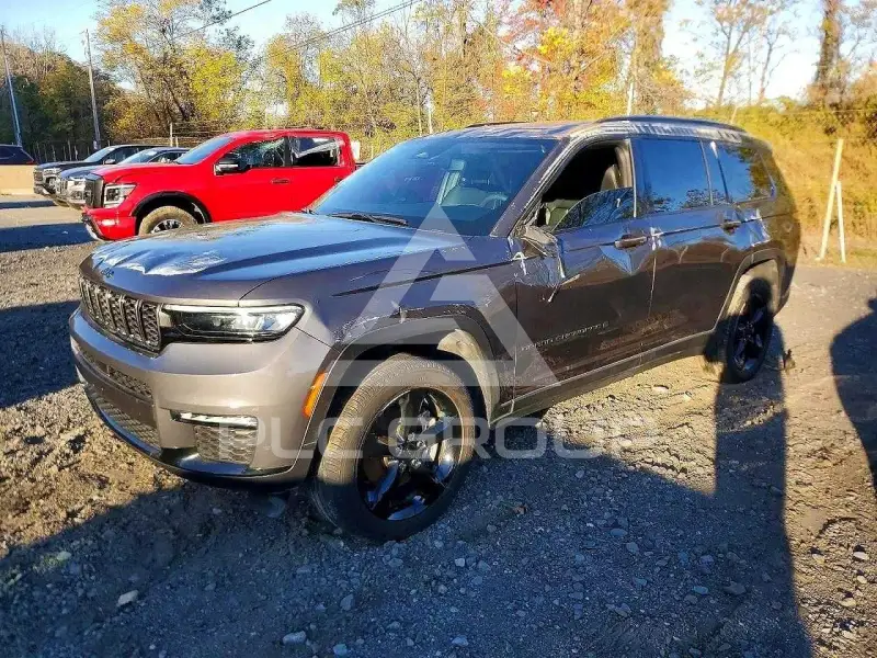 2024 Jeep CHEROKEE photo
