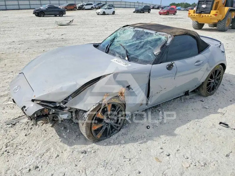 2024 Mazda MX-5 фото
