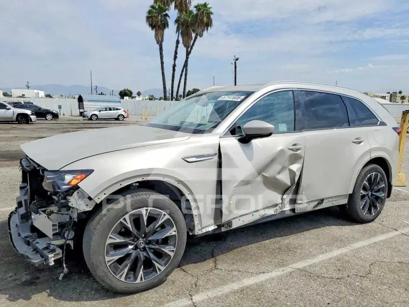 2024 Mazda CX-90 photo