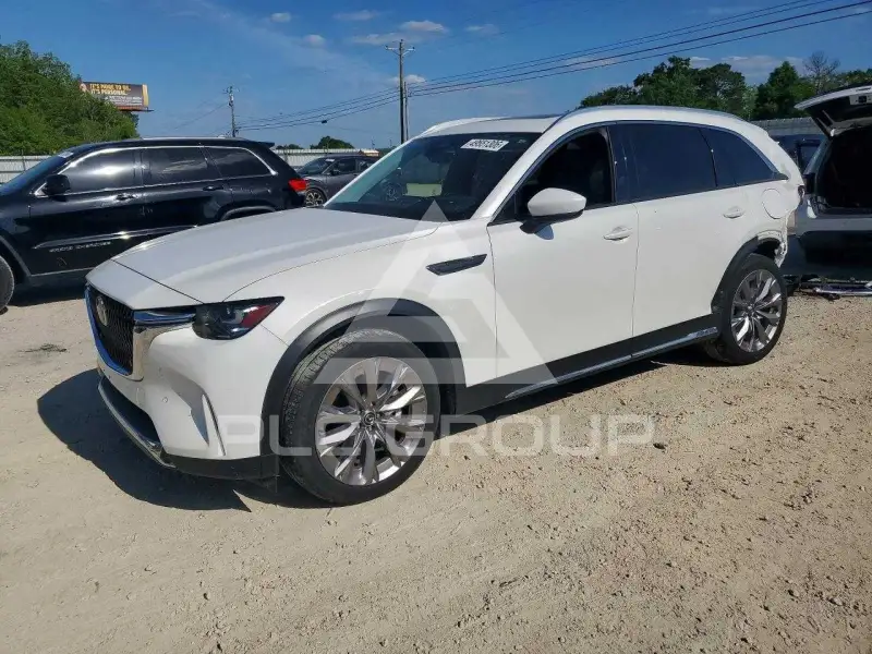 2024 Mazda CX-90 photo
