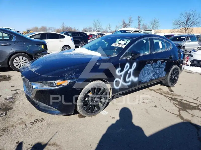 2024 Mazda 3 фото