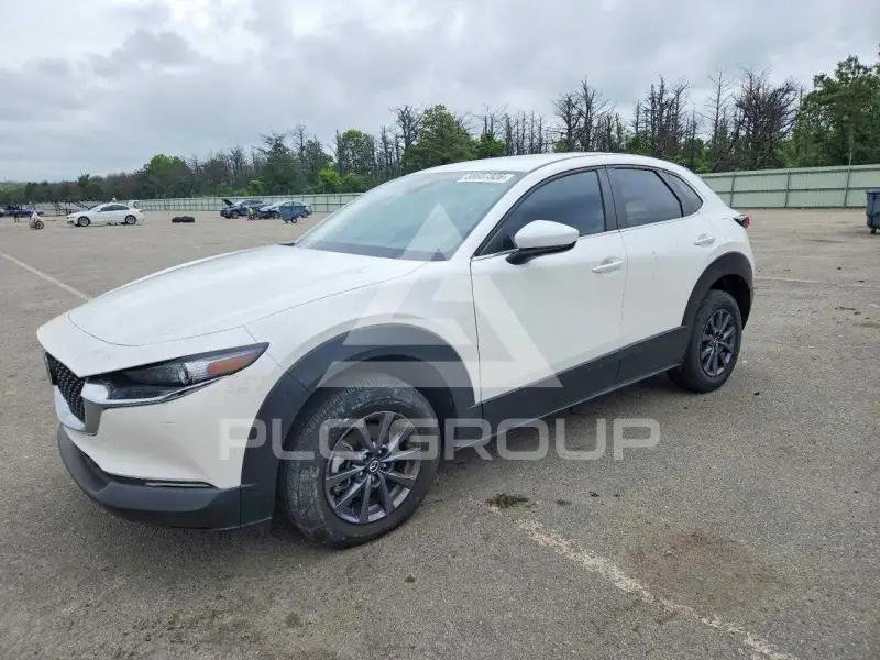 2024 Mazda CX-3 фото