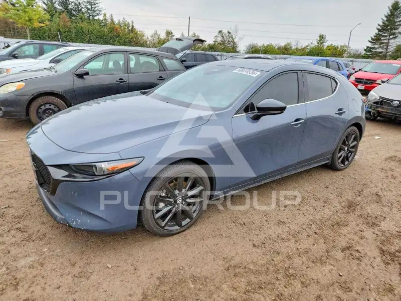 2024 Mazda 3 фото