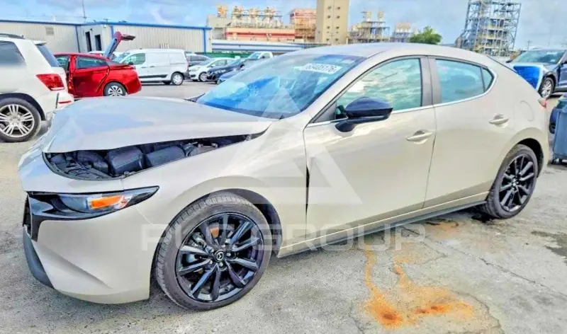 2024 Mazda 3 фото