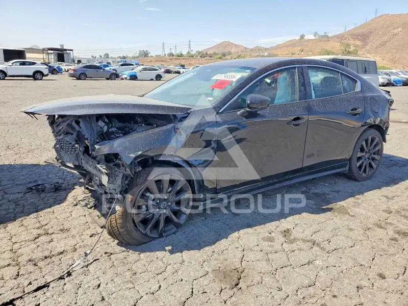 2024 Mazda 3 photo