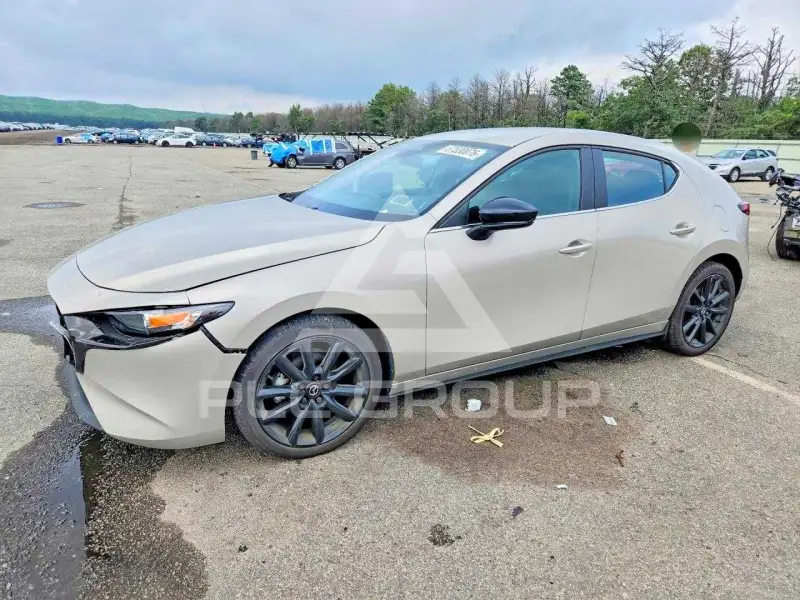 2024 Mazda 3 фото