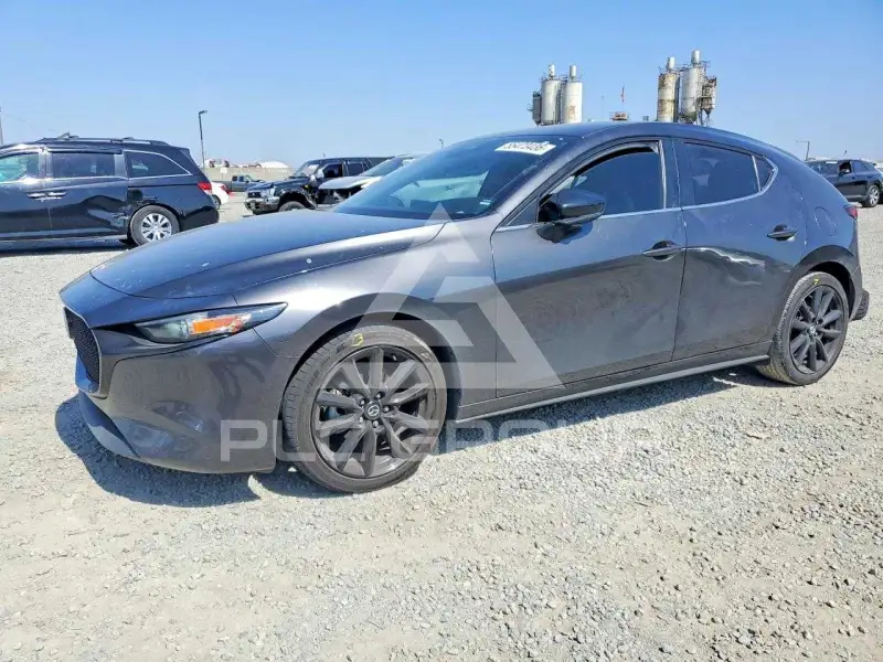 2024 Mazda 3 photo