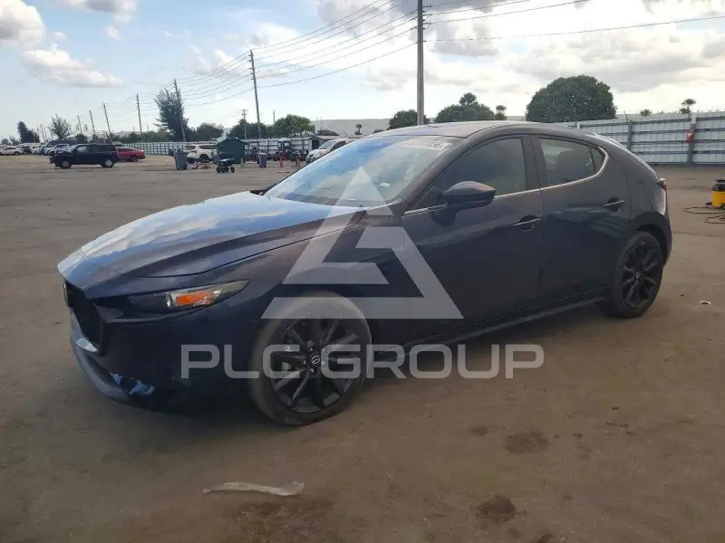2024 Mazda 3 фото