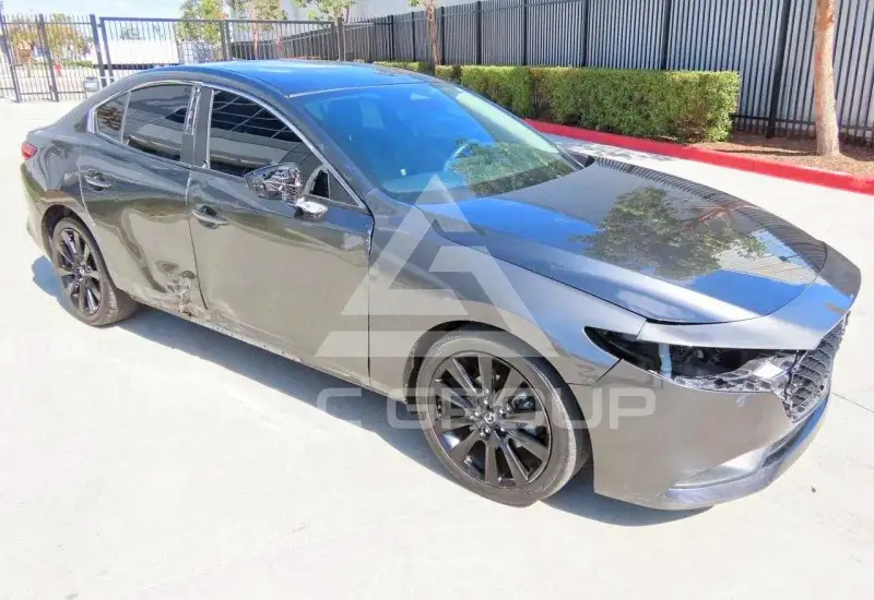 2024 Mazda 3 фото